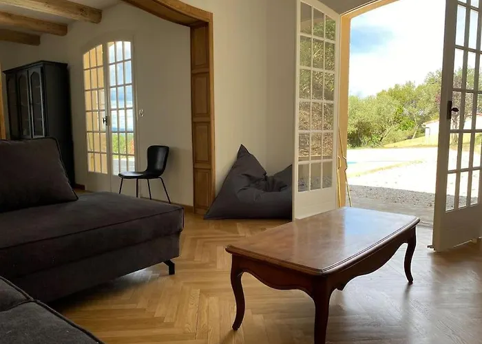 Вилла L'oustal Des Cigales, Avec Piscine Privee *